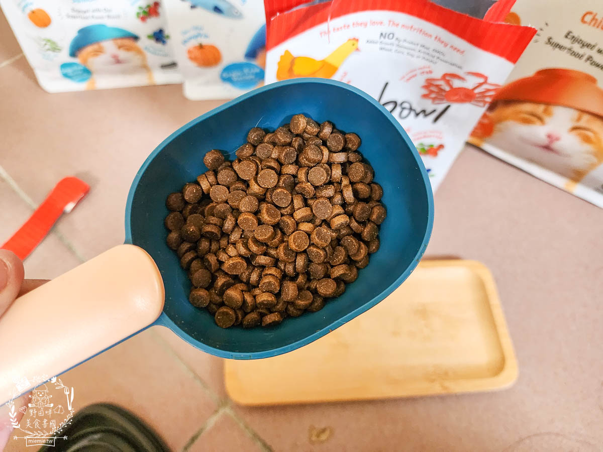 天然無穀寵糧推薦[Loveabowl囍碗海陸饗宴無穀飼料]適口性超好還有Omega 3與益生菌的營養補充