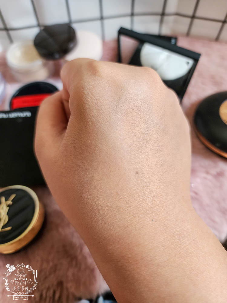 專櫃蜜粉評比推薦!dcard上超多女生推薦的蜜粉!超控油持妝蜜粉推薦!蘭蔻|muf|雅詩蘭黛|nars