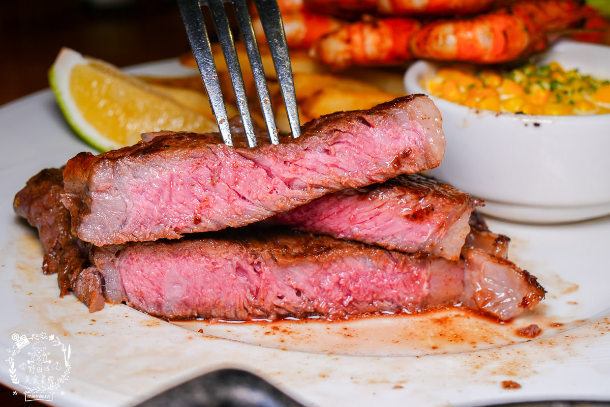 傑克兄弟牛排館高雄店|愛河邊高貴不貴美式風的精緻牛排餐廳！絕美愛河景觀靜謐又愜意！高雄生日餐廳推薦！