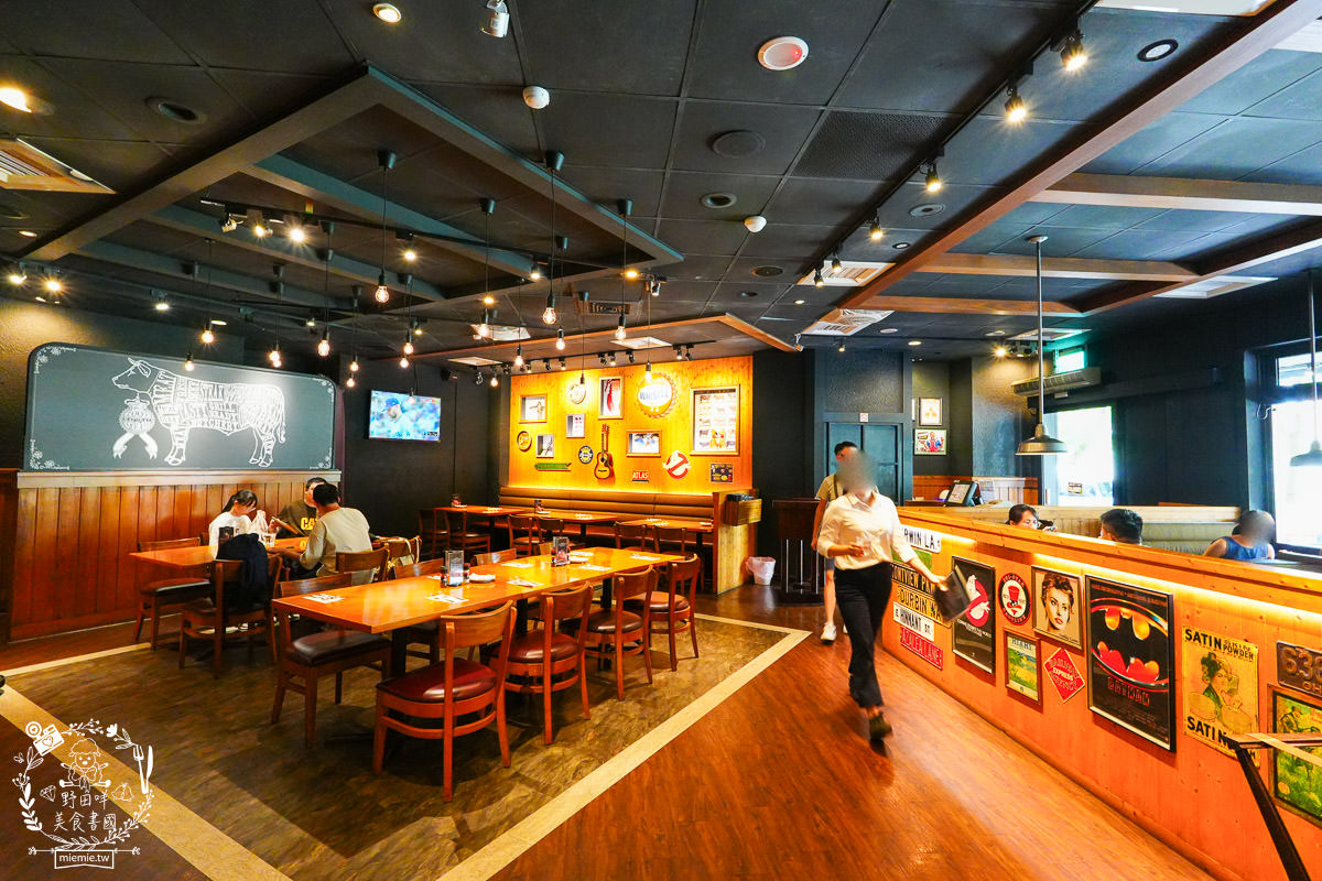 傑克兄弟牛排館高雄店|愛河邊高貴不貴美式風的精緻牛排餐廳！絕美愛河景觀靜謐又愜意！高雄生日餐廳推薦！