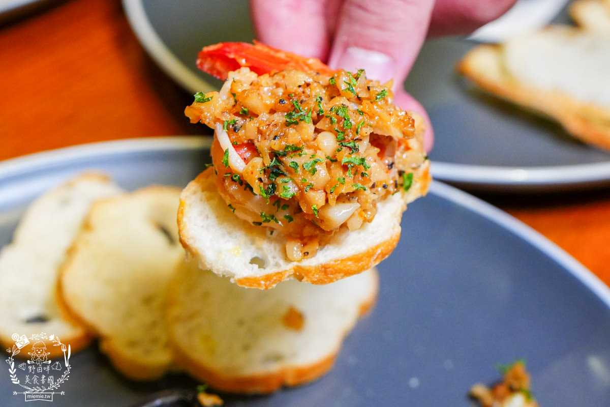 傑克兄弟牛排館高雄店|愛河邊高貴不貴美式風的精緻牛排餐廳！絕美愛河景觀靜謐又愜意！高雄生日餐廳推薦！