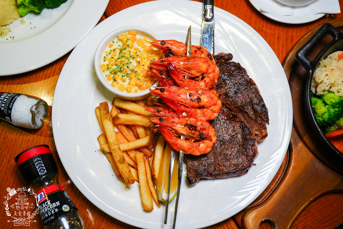 傑克兄弟牛排館高雄店|愛河邊高貴不貴美式風的精緻牛排餐廳！絕美愛河景觀靜謐又愜意！高雄生日餐廳推薦！