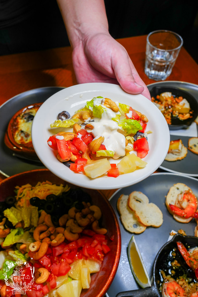 傑克兄弟牛排館高雄店|愛河邊高貴不貴美式風的精緻牛排餐廳！絕美愛河景觀靜謐又愜意！高雄生日餐廳推薦！