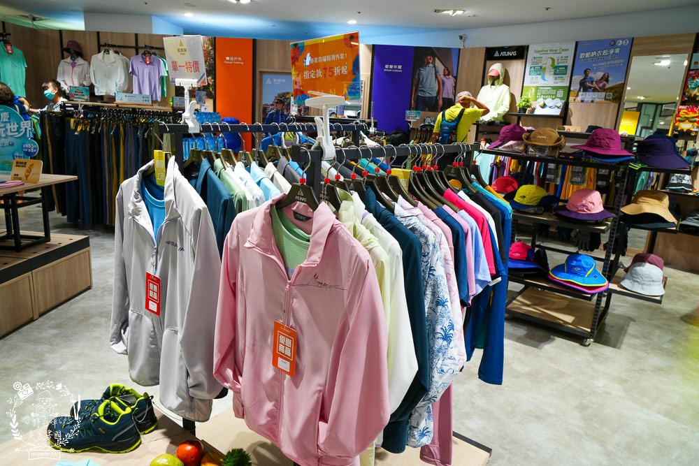 大遠百年中慶開跑啦！APP會員獨享百貨服飾當日累計滿5000元送500元！單筆分6期刷滿5000元送200元！超狂回饋高達16%