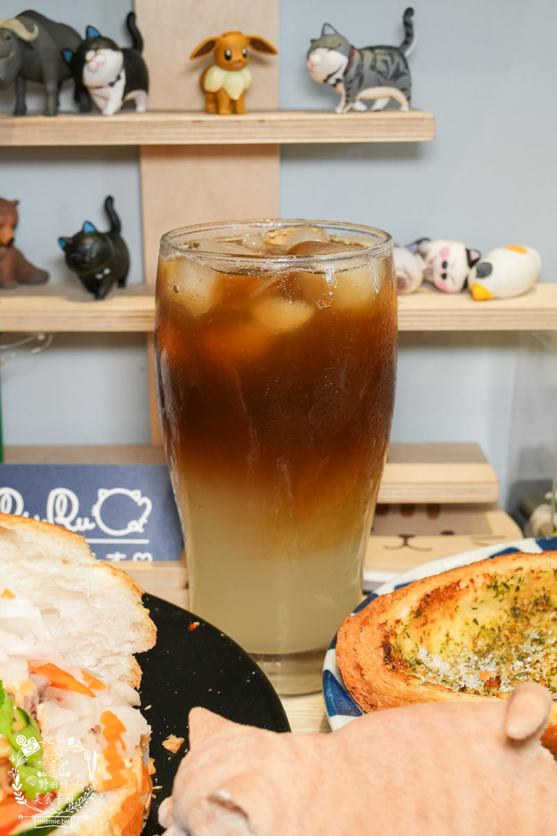 高雄貓咪咖啡廳[如如貓法式三明治]料豐味美的超澎湃法式三明治!還有貓咪陪吃超幸福！
