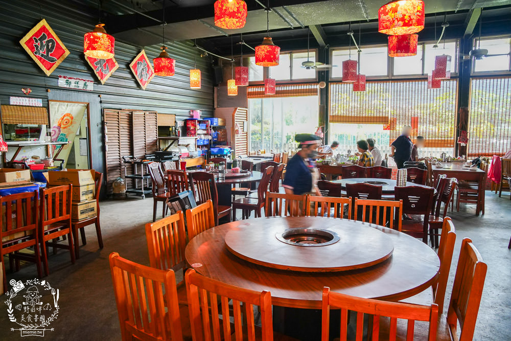 櫻の田野養生休閒農莊|超繽紛的野菜自助吧吃到飽！還有多種主餐跟飲料吧無限供應！