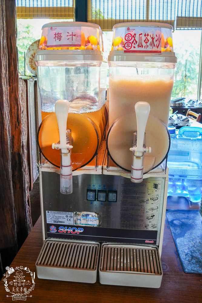 櫻の田野養生休閒農莊|超繽紛的野菜自助吧吃到飽！還有多種主餐跟飲料吧無限供應！