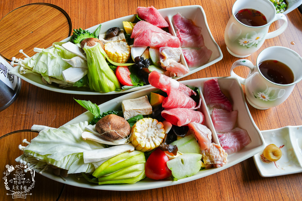 櫻の田野養生休閒農莊|超繽紛的野菜自助吧吃到飽！還有多種主餐跟飲料吧無限供應！