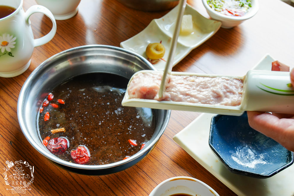 櫻の田野養生休閒農莊|超繽紛的野菜自助吧吃到飽！還有多種主餐跟飲料吧無限供應！