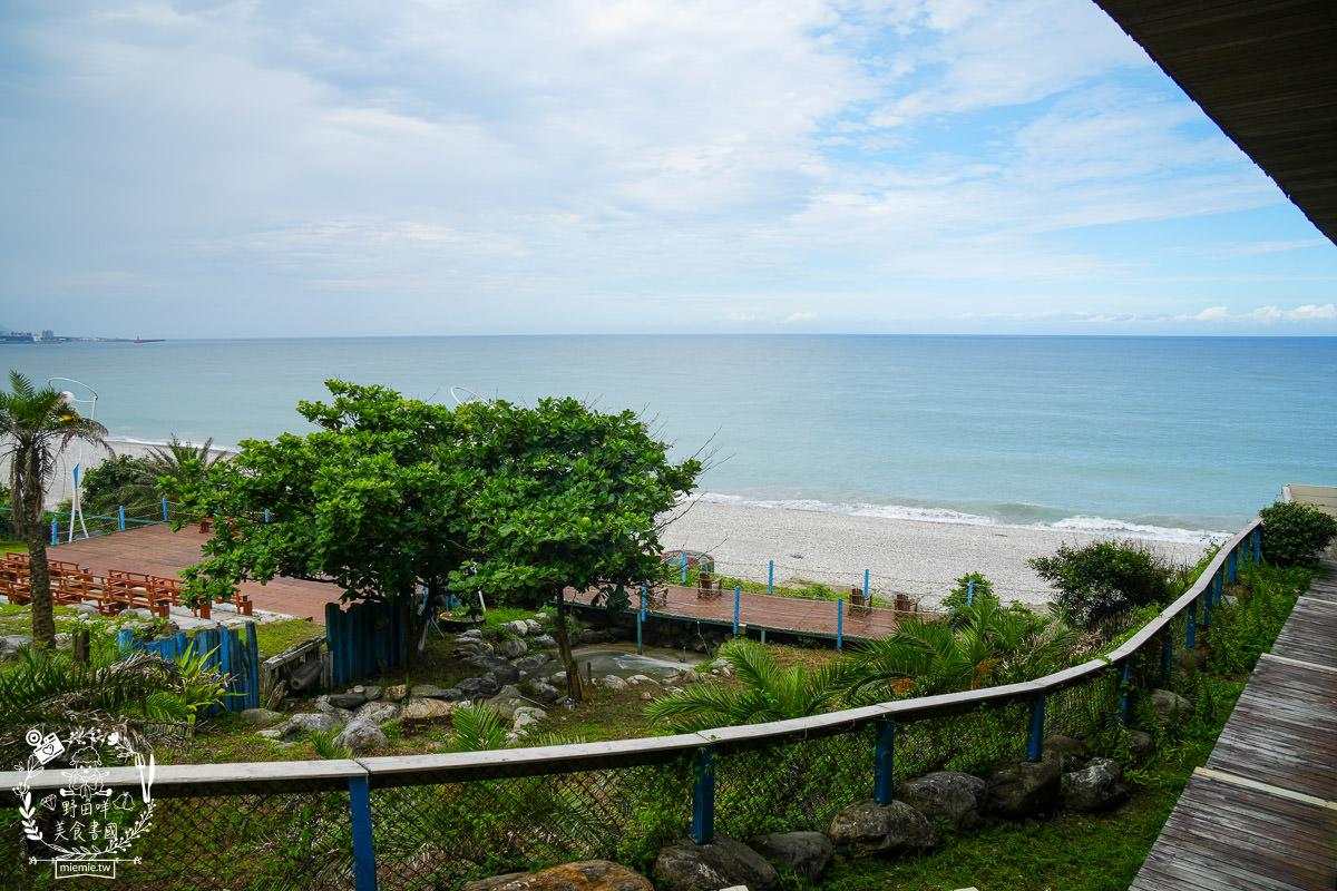花蓮海景咖啡廳[海中天海景咖啡]絕美太平洋景觀咖啡廳！超多網美藝術裝置提供拍照！