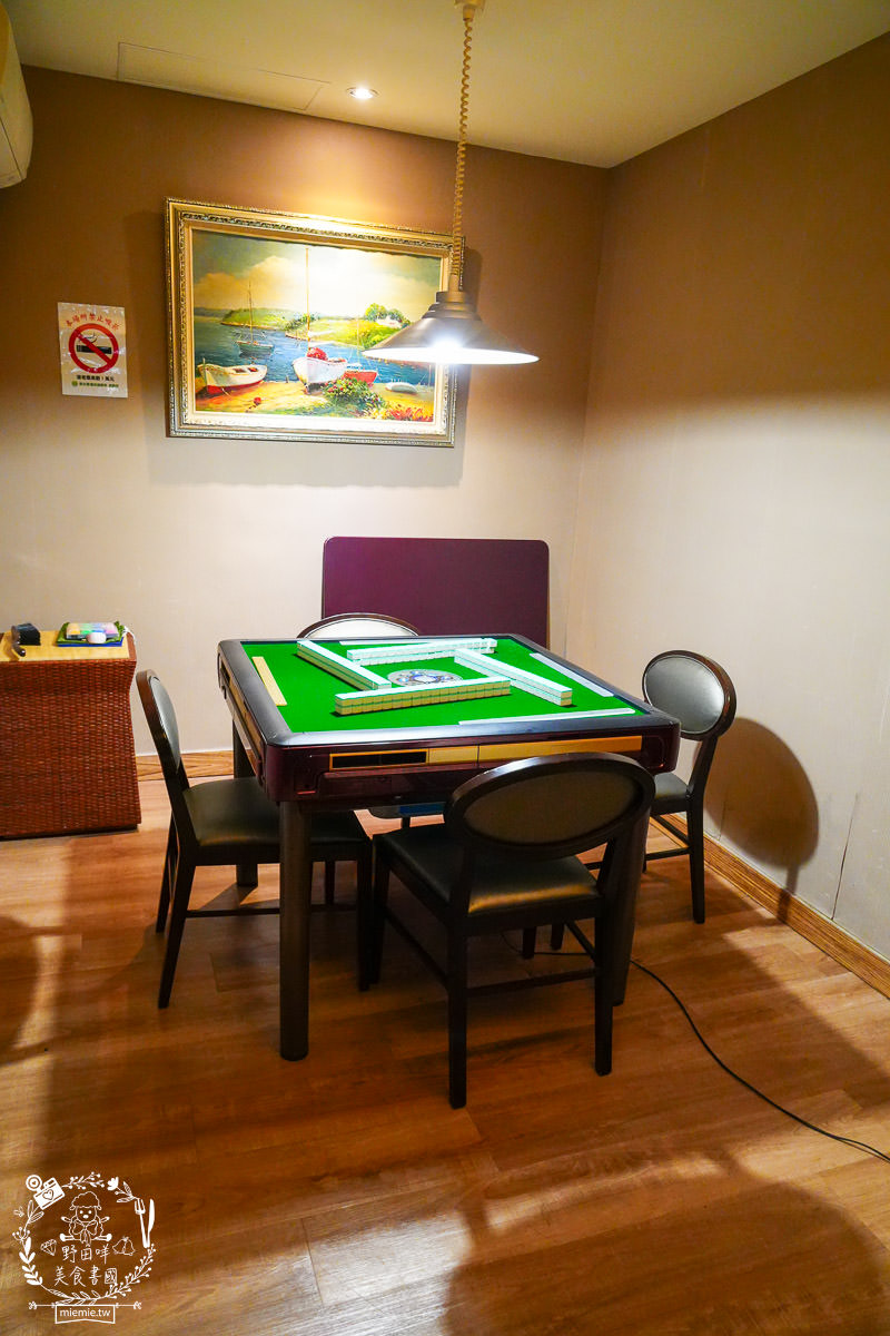 花蓮飯店推薦[福容大飯店]絕美景觀和洋客房可以觀賞花蓮日出!樂齡專案免費櫻田野養生鍋+a2 水岸園區遊湖券！