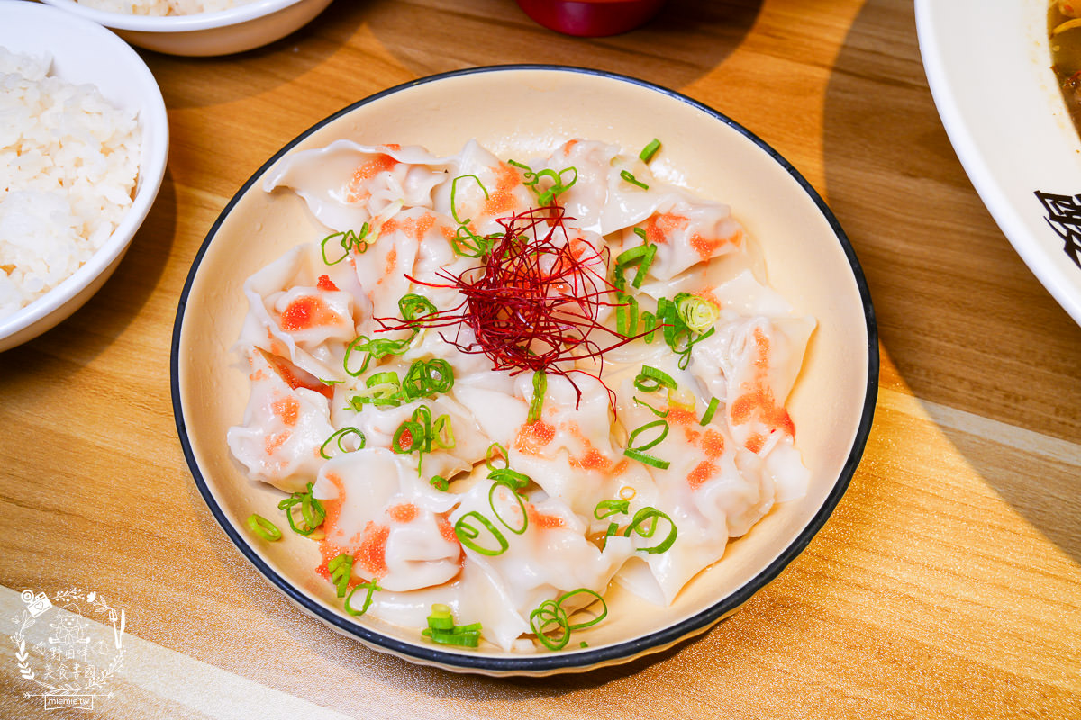 高雄首間稚人酸菜魚就在美術館附近!高達80%食材都來自中國!大受好評的菠蘿酸菜魚不吃辣必推!