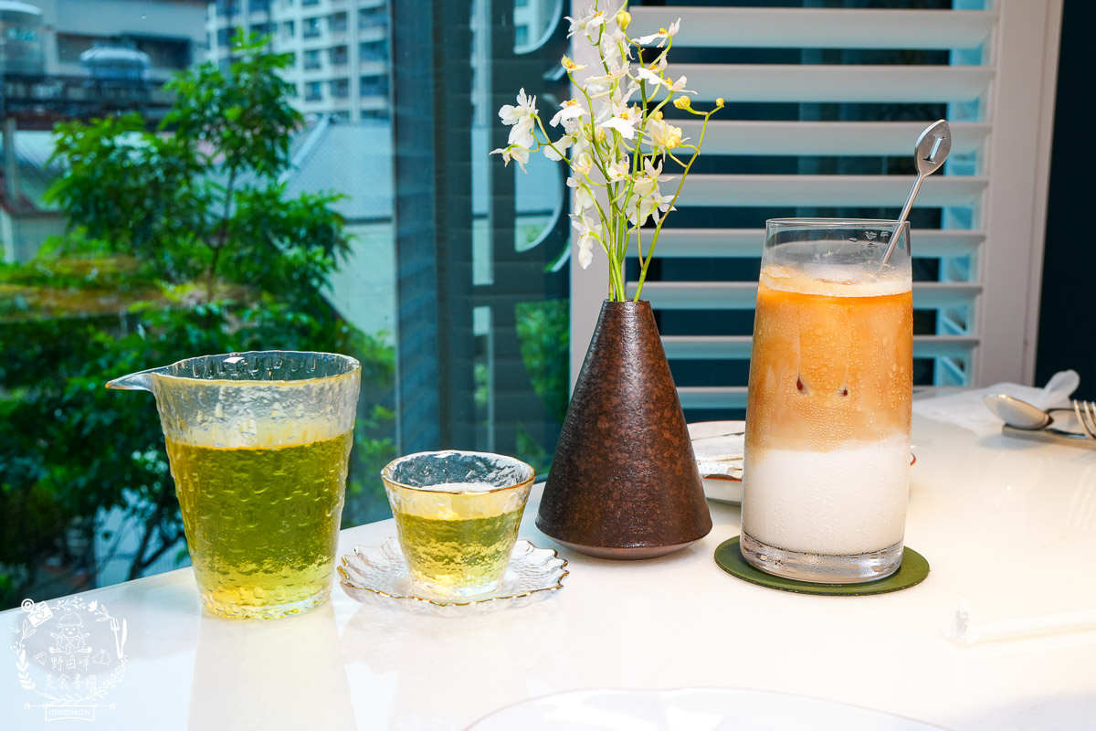 HAWKER 好客南洋餐廳高雄洲際酒店|超浪漫的網美南洋下午茶!奢華高貴的精緻下午茶甜點! - 第20張圖 HAWKER 好客南洋餐廳高雄洲際酒店|超浪漫的網美南洋下午茶!奢華高貴的精緻下午茶甜點!