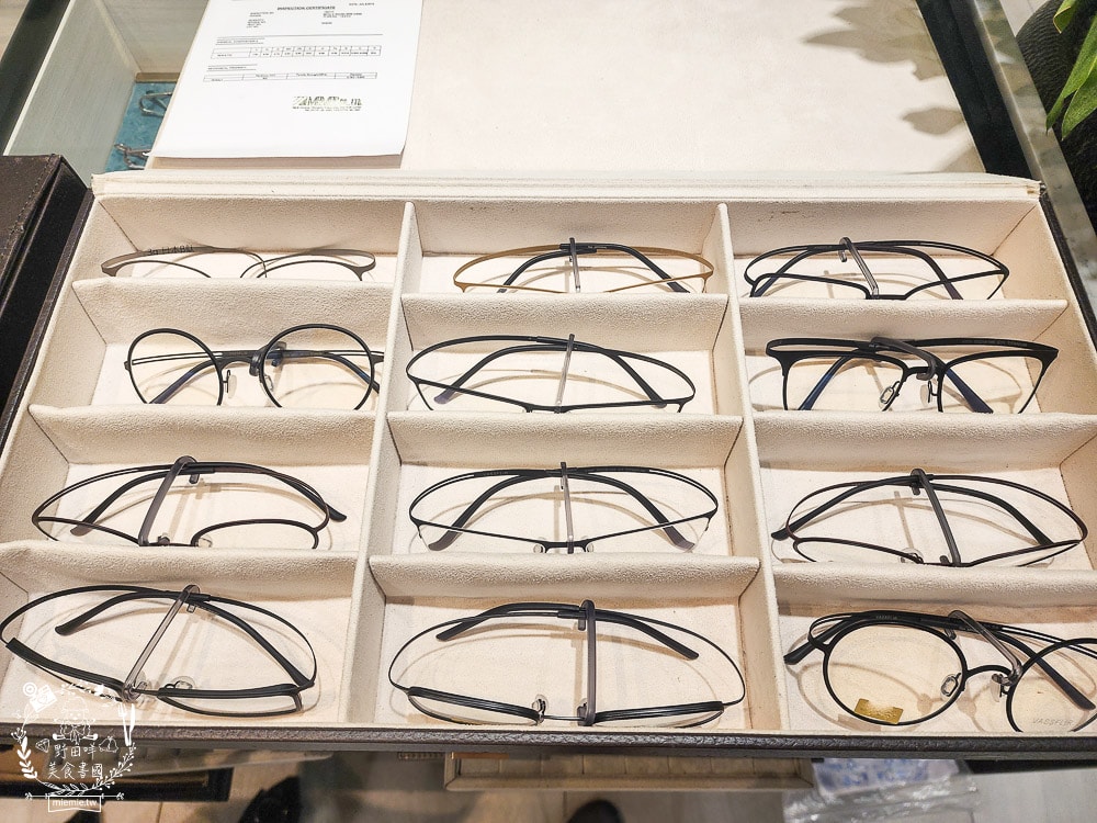 BRAGi量身訂製眼鏡旗鑑店-好雅眼鏡/高雄客製眼鏡推薦/30年經驗專業三民區眼鏡 - 第18張圖 BRAGi量身訂製眼鏡旗鑑店-好雅眼鏡/高雄客製眼鏡推薦/30年經驗專業三民區眼鏡