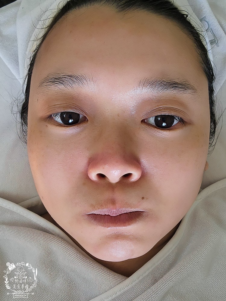 高雄做臉推薦[拾月美容工作室]舒適有感的a-GA1液態飛梭|讀者有八折優惠|高雄美容推薦！