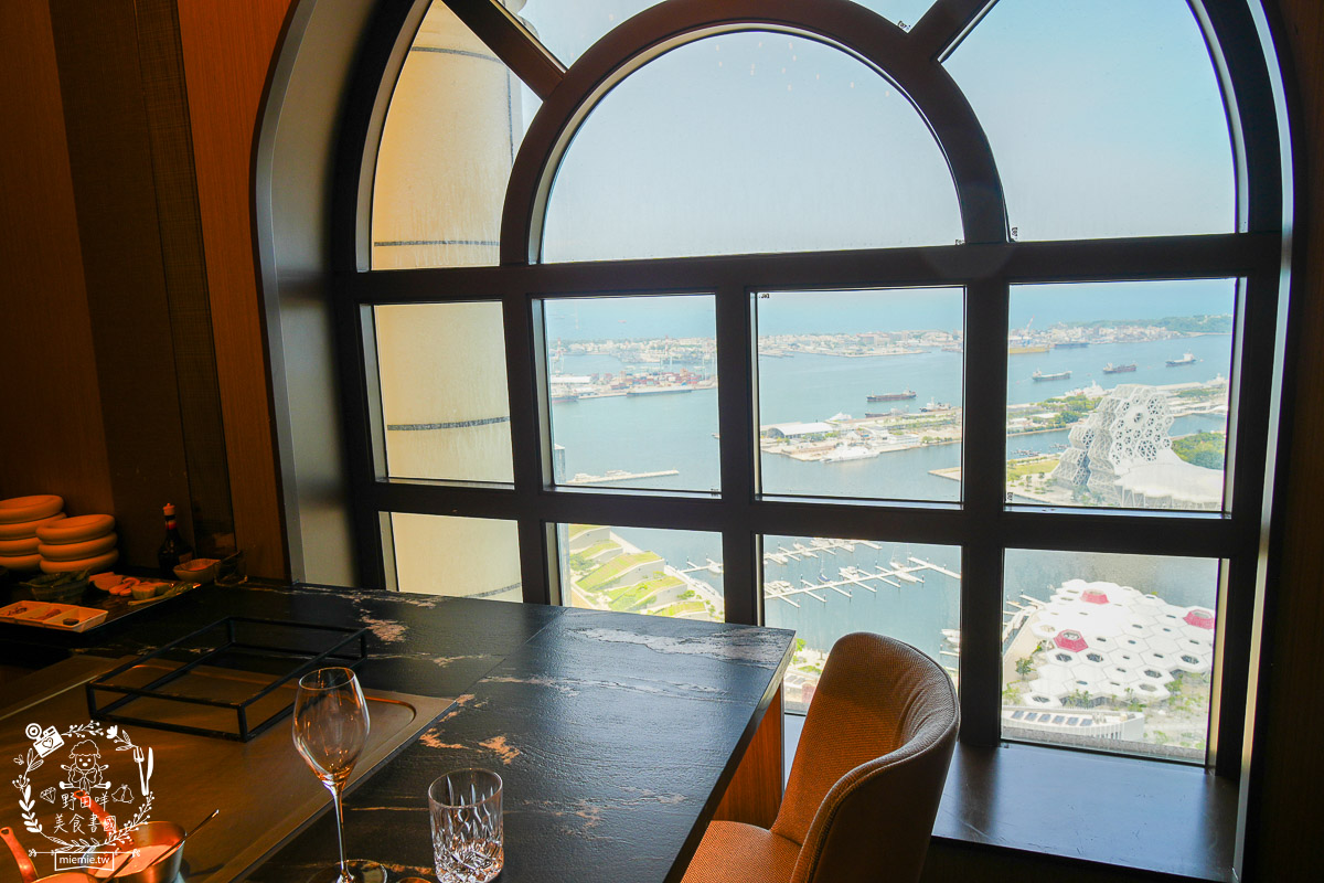 焰‧鐵板燒|高雄漢來大飯店絕美景觀鐵板燒餐廳!45樓高空欣賞高雄美景!高雄生日餐廳推薦！
