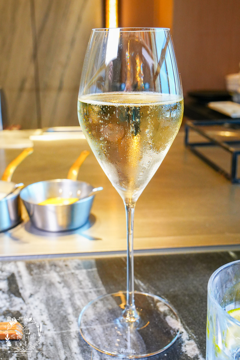 焰‧鐵板燒|高雄漢來大飯店絕美景觀鐵板燒餐廳!45樓高空欣賞高雄美景!高雄生日餐廳推薦！