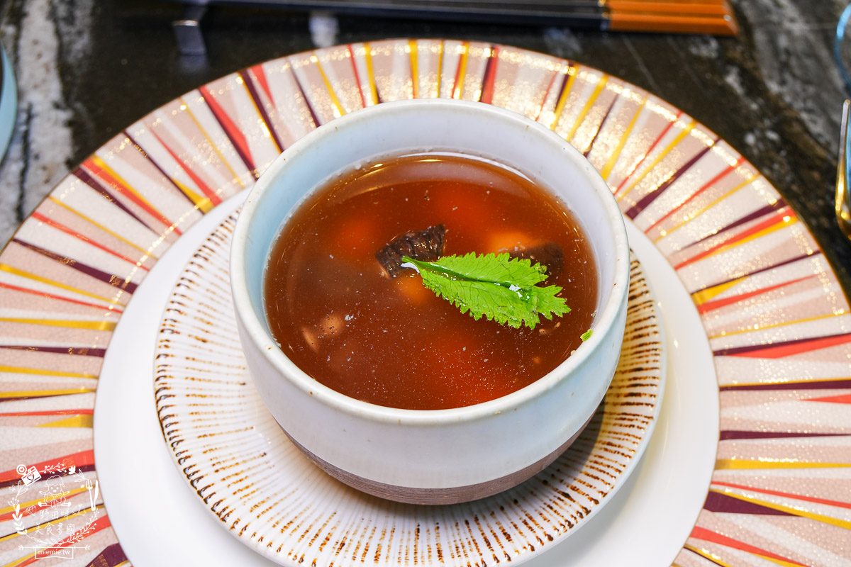 焰‧鐵板燒|高雄漢來大飯店絕美景觀鐵板燒餐廳!45樓高空欣賞高雄美景!高雄生日餐廳推薦！