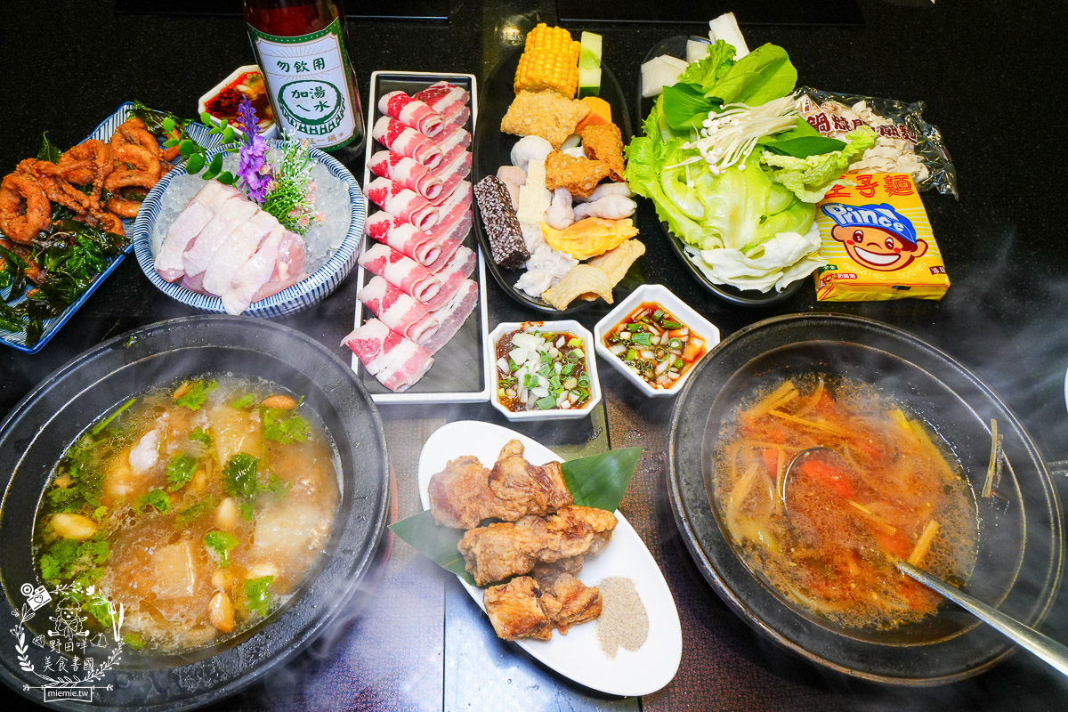 狂一鍋高雄台鋁店|台式霓虹風網美火鍋店!超強自助吧299元吃到飽!