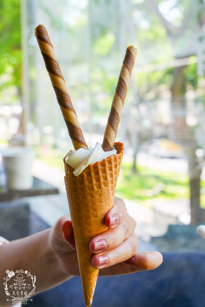 高雄火鍋自助吧吃到飽|肉多多火鍋高雄大順店|生日當月送超精美的生日肉蛋糕!