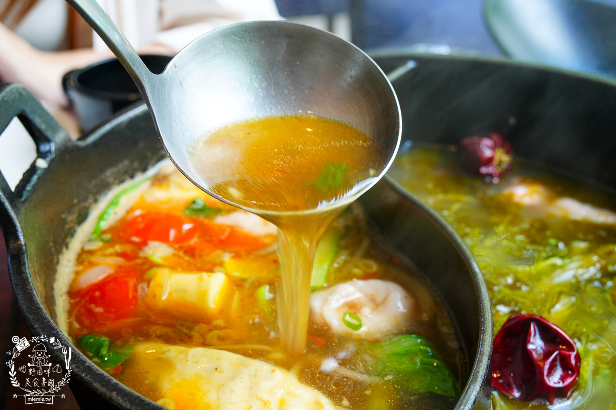 高雄火鍋自助吧吃到飽|肉多多火鍋高雄大順店|生日當月送超精美的生日肉蛋糕!