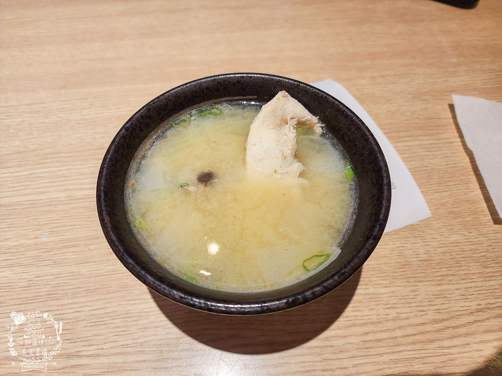 順億鮪魚專賣店文山店|文山特區的超人氣日式料理!連平日都人潮滿滿!免費味噌湯無限供應~