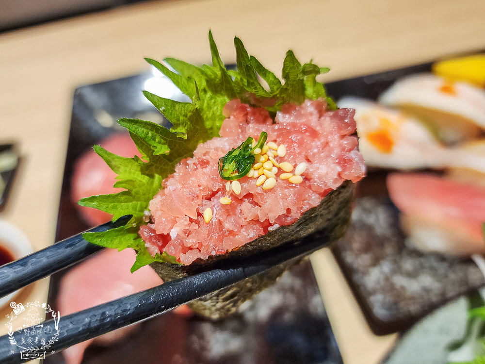 順億鮪魚專賣店文山店|文山特區的超人氣日式料理!連平日都人潮滿滿!免費味噌湯無限供應~