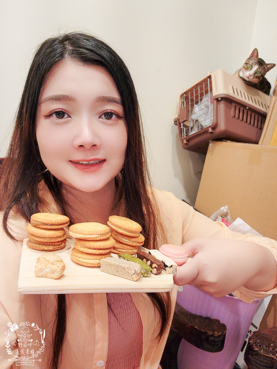 六度本舖|號稱高雄第一好吃牛軋糖|超精美禮盒居然有烏魚子口味的牛軋糖?!結婚禮盒、中秋節禮盒推薦! - 第33張圖 六度本舖|號稱高雄第一好吃牛軋糖|超精美禮盒居然有烏魚子口味的牛軋糖?!結婚禮盒、中秋節禮盒推薦!