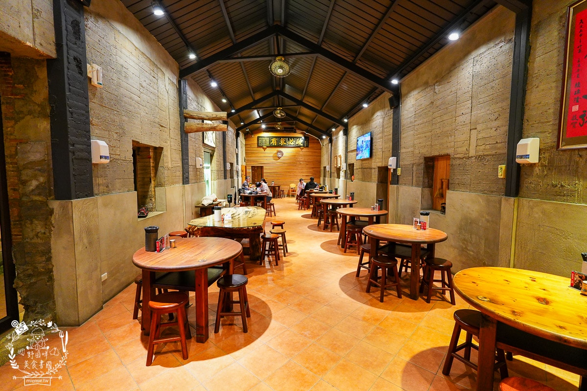 高雄海鮮粥推薦|粥老大花園景觀餐廳|海鮮多到覆蓋主食的高CP值的高雄海鮮粥！