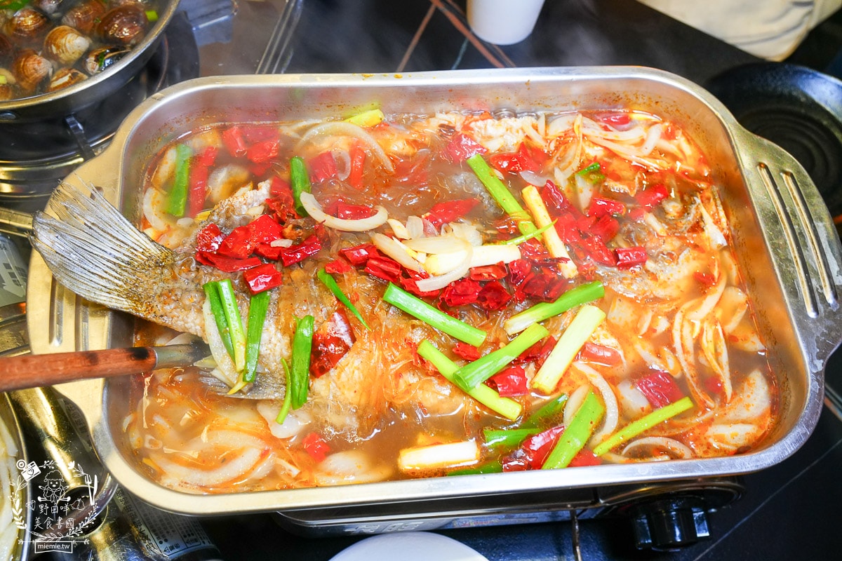 高雄串燒吃到飽[開串乾鍋串燒吃到飽]連平日都大客滿的乾鍋吃到飽餐廳！