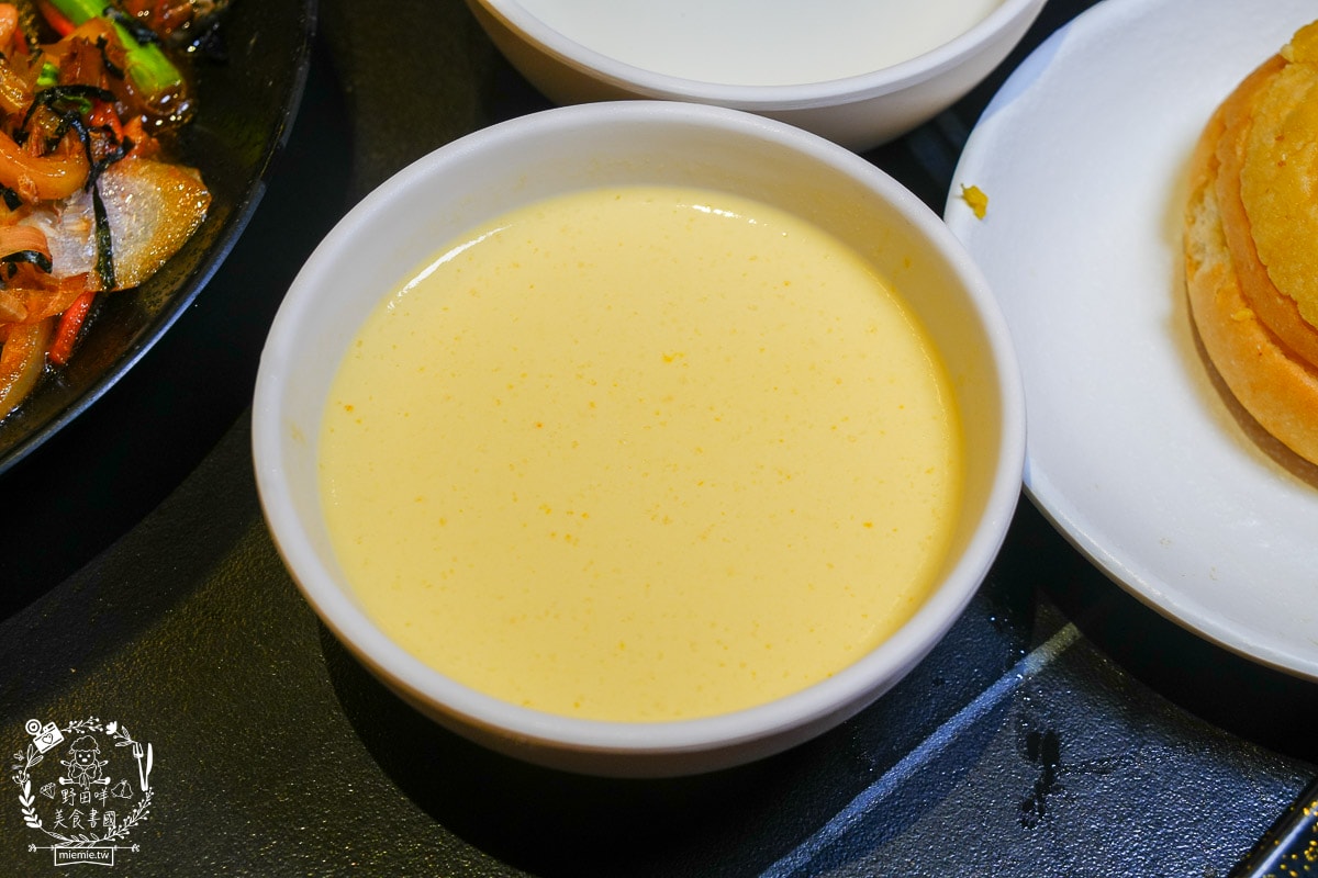 高雄串燒吃到飽[開串乾鍋串燒吃到飽]連平日都大客滿的乾鍋吃到飽餐廳！