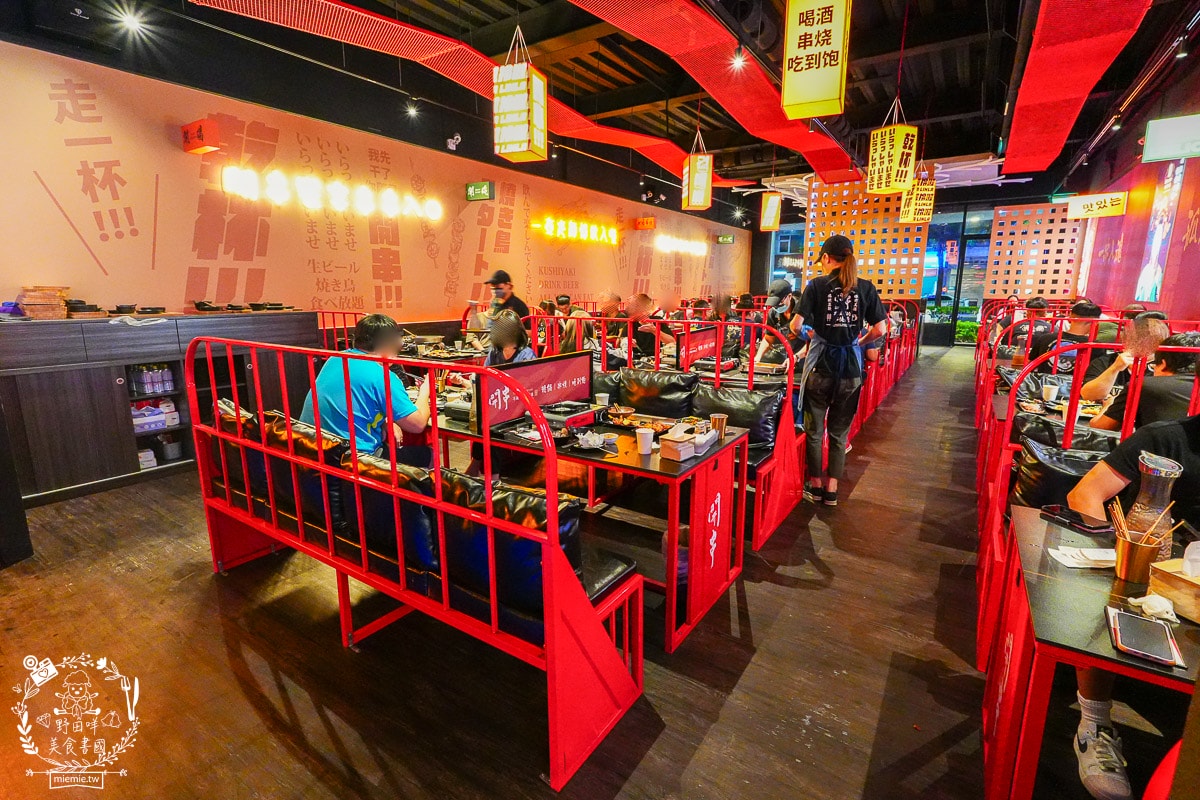 高雄串燒吃到飽[開串乾鍋串燒吃到飽]連平日都大客滿的乾鍋吃到飽餐廳！