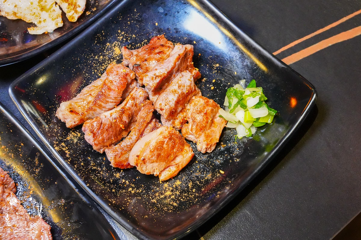 高雄串燒吃到飽[開串乾鍋串燒吃到飽]連平日都大客滿的乾鍋吃到飽餐廳！