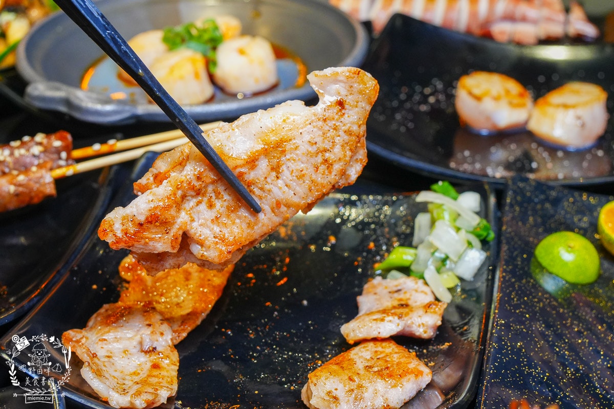 高雄串燒吃到飽[開串乾鍋串燒吃到飽]連平日都大客滿的乾鍋吃到飽餐廳！