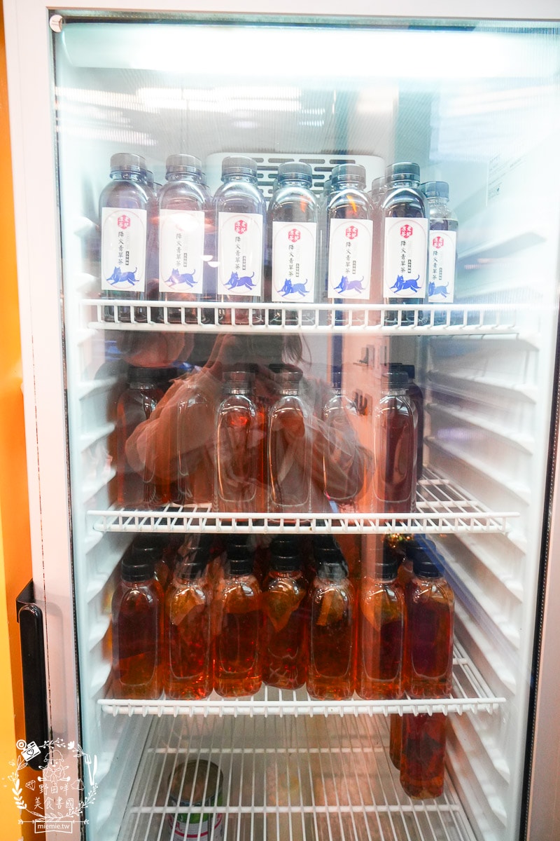 高雄苓雅鹽酥雞/鹹酥雞推薦[鹽酥紀]從屏東紅到高雄的文青鹽酥雞店!中興夜市宵夜鹽酥雞推薦!