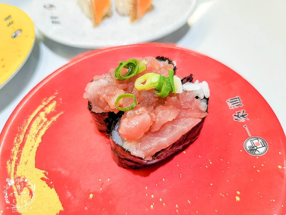 高雄首間一条通就在鳳山大潤發！引進了日本新幹線迴台系統的列車壽司！