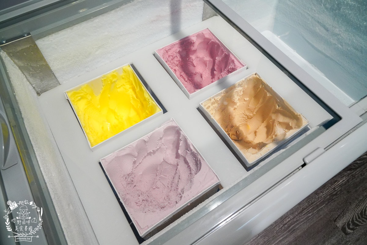 台南24小時火鍋推薦[九鼎鍋台南大同店]現切肉片居然能涮出鮮美牛肉湯？起司泡麵煮起來超銷魂～