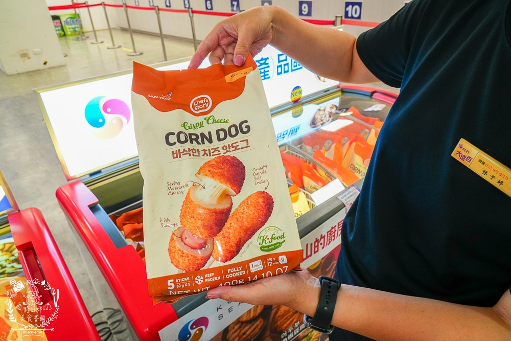 大遠百韓國展9/5~9/17的韓流魅力特賣會場！現場販售超多人氣韓國食品居然可以免費試吃試喝？！