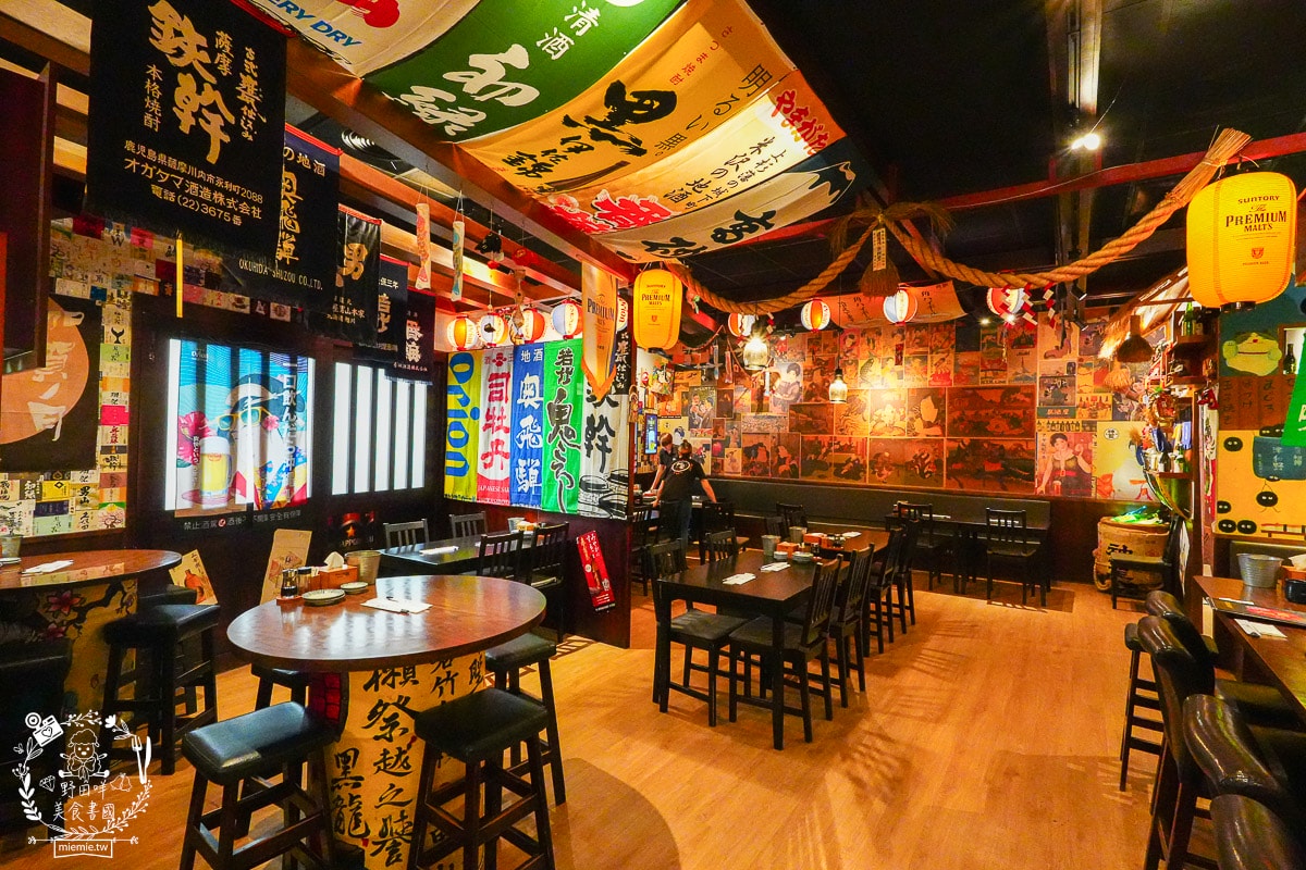 高雄左營居酒屋推薦[柶築晚酌の店]濃厚日本風的居酒屋！巨蛋商圈的深夜食堂！