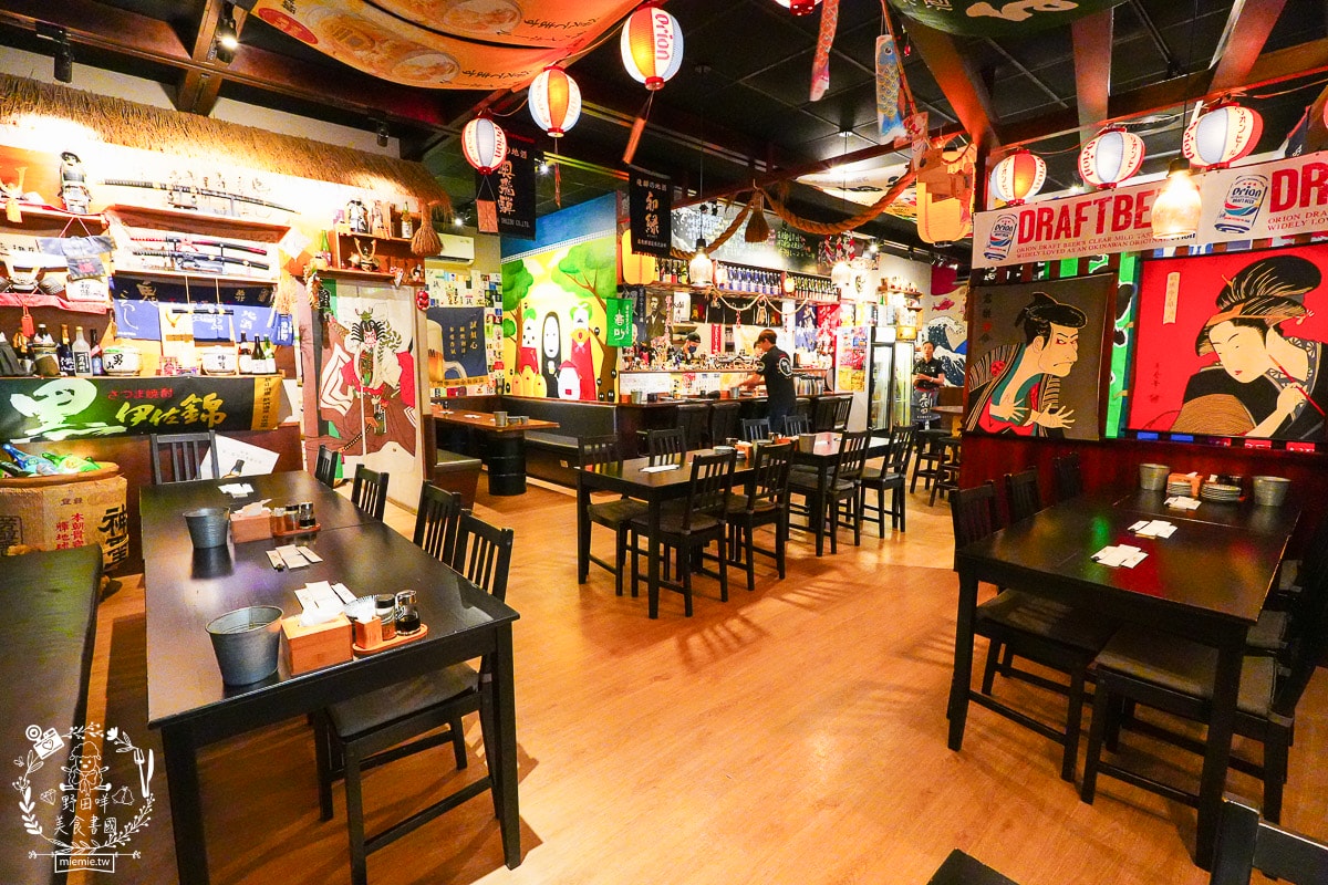 高雄左營居酒屋推薦[柶築晚酌の店]濃厚日本風的居酒屋！巨蛋商圈的深夜食堂！