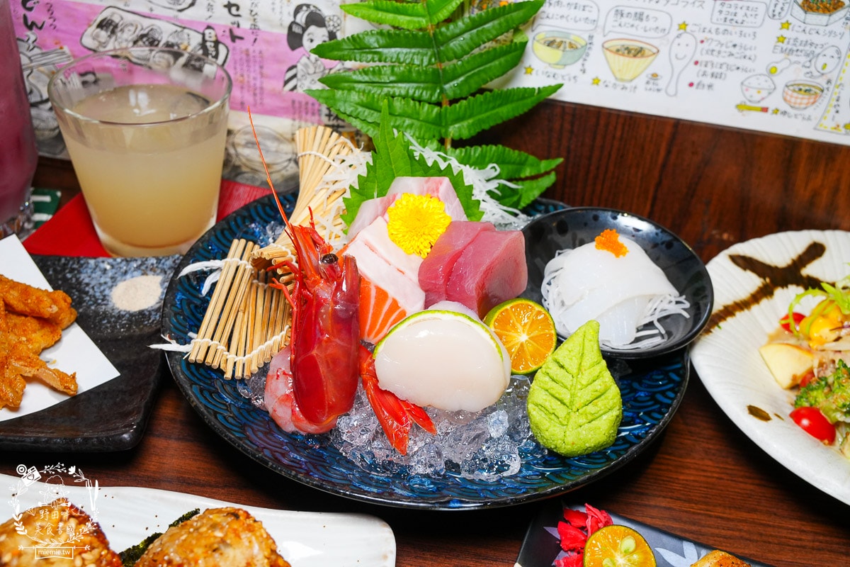 高雄左營居酒屋推薦[柶築晚酌の店]濃厚日本風的居酒屋！巨蛋商圈的深夜食堂！