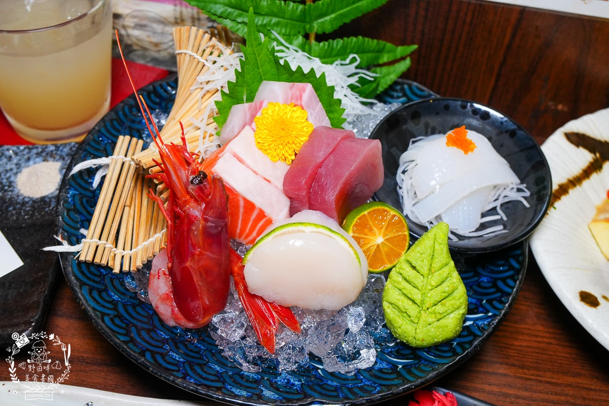 高雄左營居酒屋推薦[柶築晚酌の店]濃厚日本風的居酒屋！巨蛋商圈的深夜食堂！