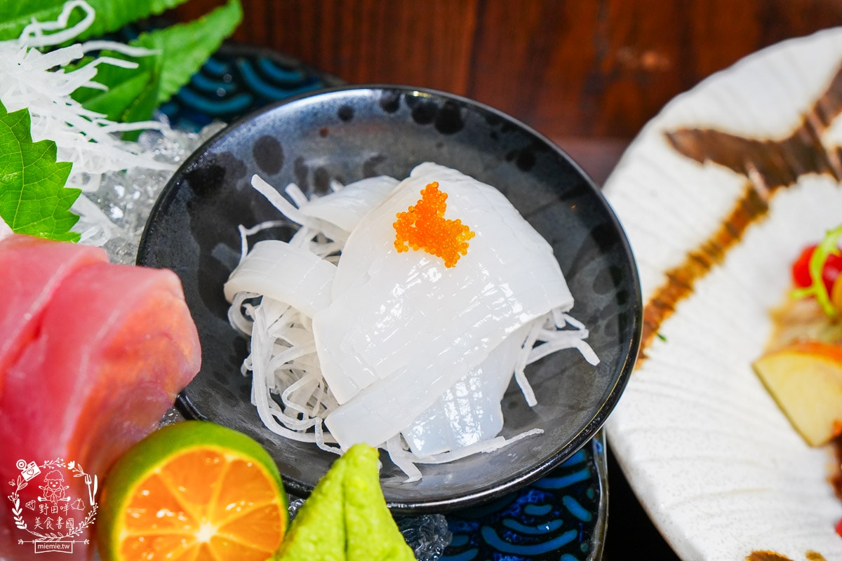 高雄左營居酒屋推薦[柶築晚酌の店]濃厚日本風的居酒屋！巨蛋商圈的深夜食堂！