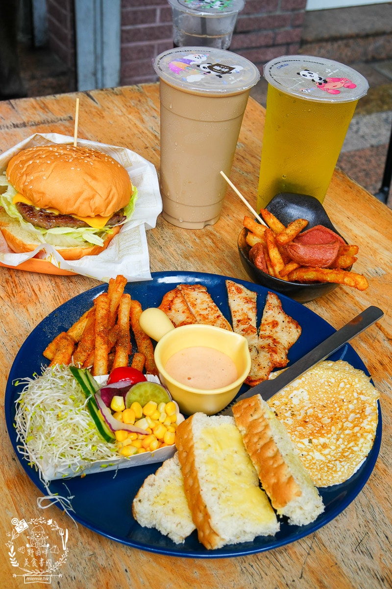 桔田村早午餐|三民區早午餐推薦！河堤商圈營業七年的經典早餐店！超多品項的餐點可以選擇