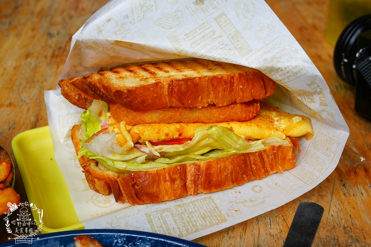 桔田村早午餐|三民區早午餐推薦！河堤商圈營業七年的經典早餐店！超多品項的餐點可以選擇