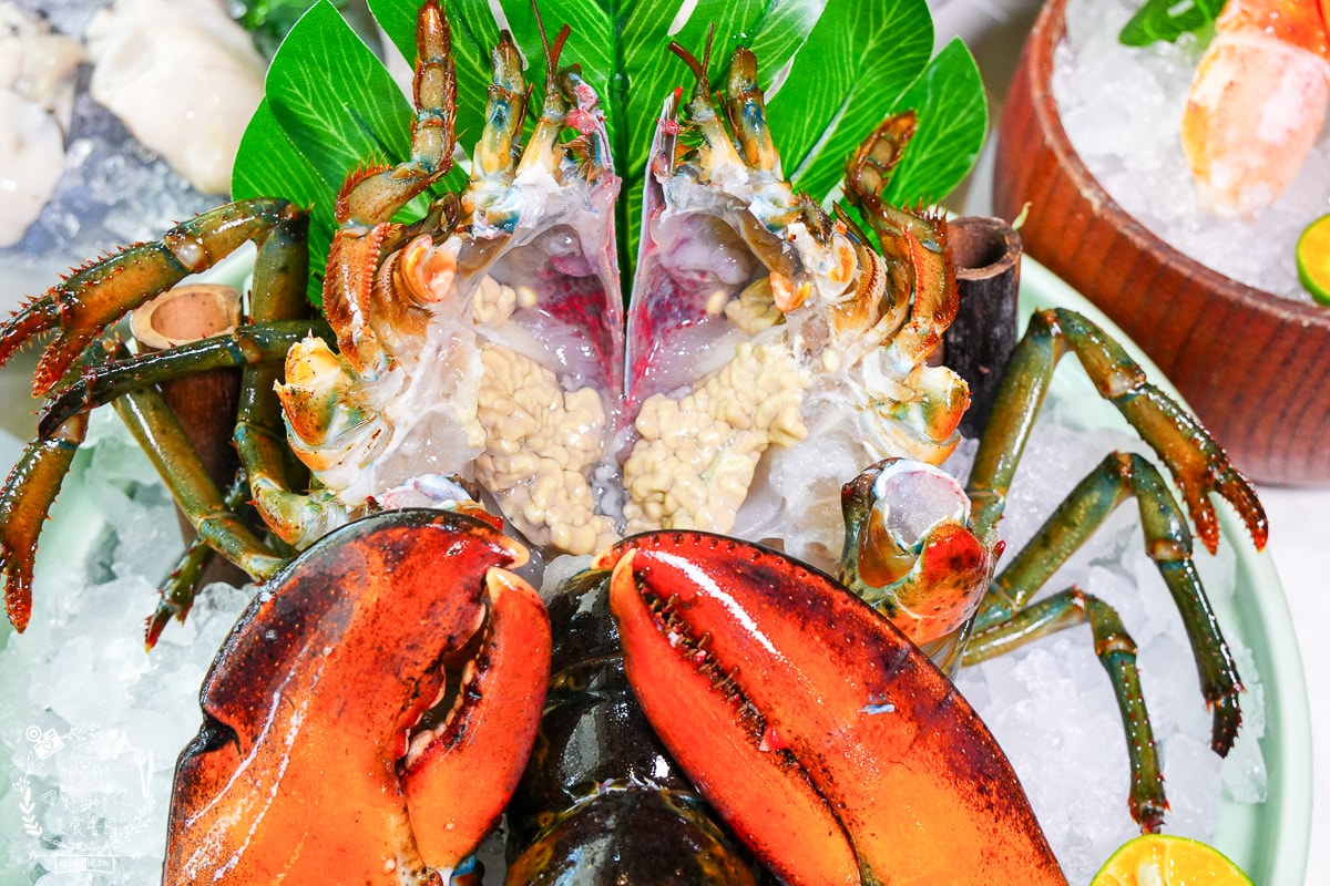 梨花A5和牛放題|高雄最低1799就能日本A5和牛+帝王蟹+胭脂蝦吃到飽！高雄帝王蟹吃到飽！