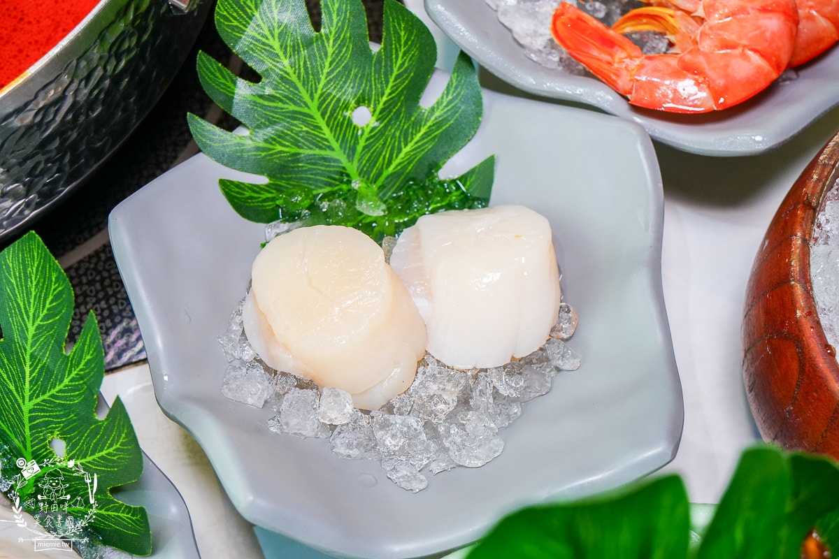 梨花A5和牛放題|高雄最低1799就能日本A5和牛+帝王蟹+胭脂蝦吃到飽！高雄帝王蟹吃到飽！