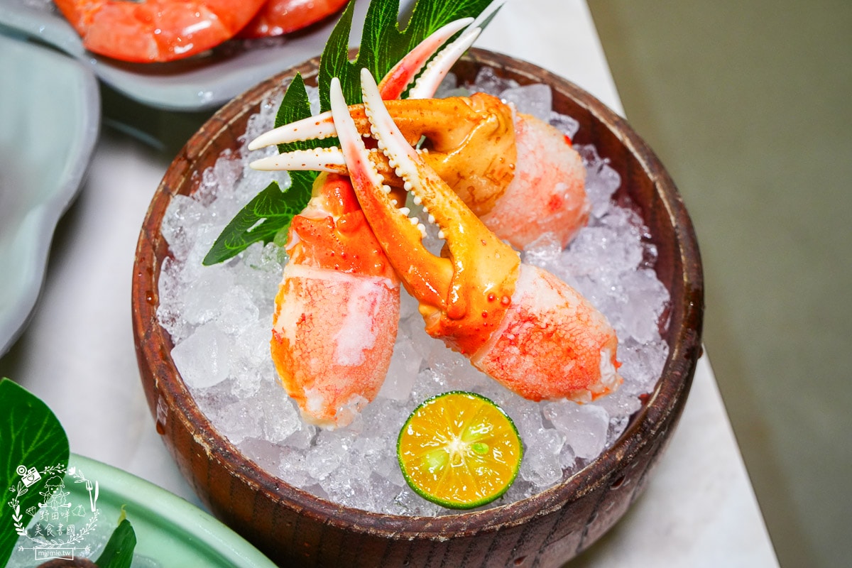 梨花A5和牛放題|高雄最低1799就能日本A5和牛+帝王蟹+胭脂蝦吃到飽！高雄帝王蟹吃到飽！