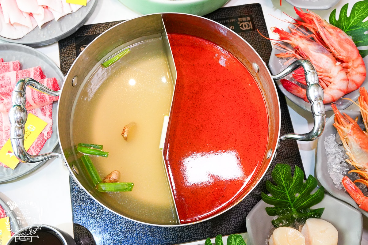 梨花A5和牛放題|高雄最低1799就能日本A5和牛+帝王蟹+胭脂蝦吃到飽！高雄帝王蟹吃到飽！