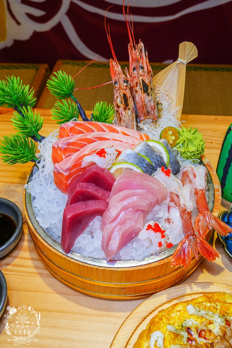 森川丼丼巨蛋店|高雄每逢假日座無虛席的超人氣日本料理店!還有免費霜淇淋可以爽爽吃!